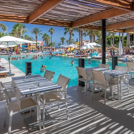Mediterraneo Bay & Hotel 4*