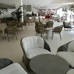 Mediterraneo Bay & Hotel