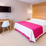 Mediterraneo Bay & 4* Roquetas de Mar
