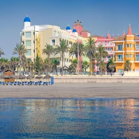 Mediterraneo Bay & Hotell 4*