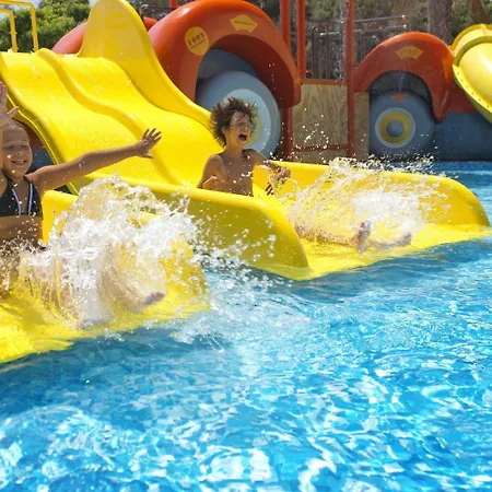 Mediterraneo Bay & 4*