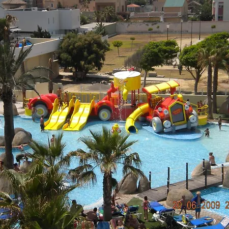 Mediterraneo Bay & רוקאוטס דה מר