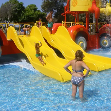 Mediterraneo Bay & מלון 4*