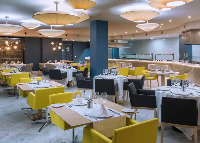 מלון Mediterraneo Bay & 4*