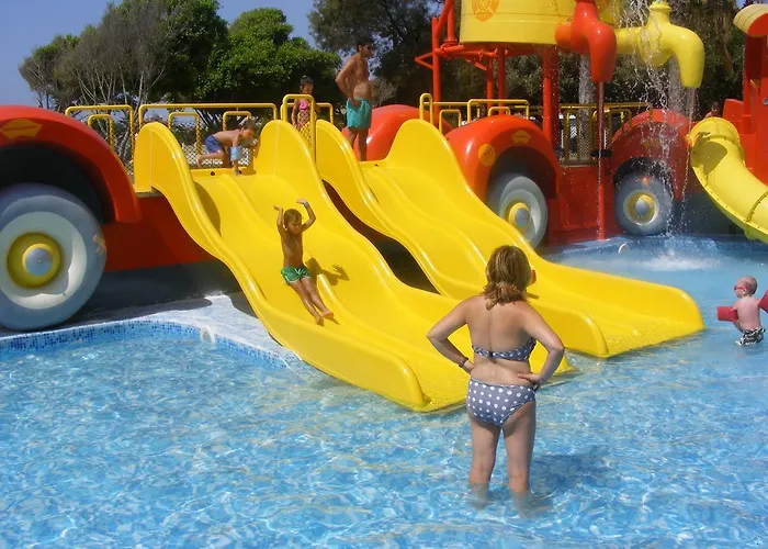 Mediterraneo Bay & מלון 4*