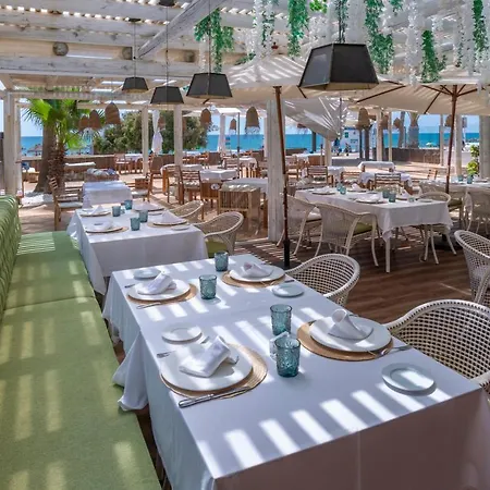 Mediterraneo Bay & 4* Roquetas de Mar
